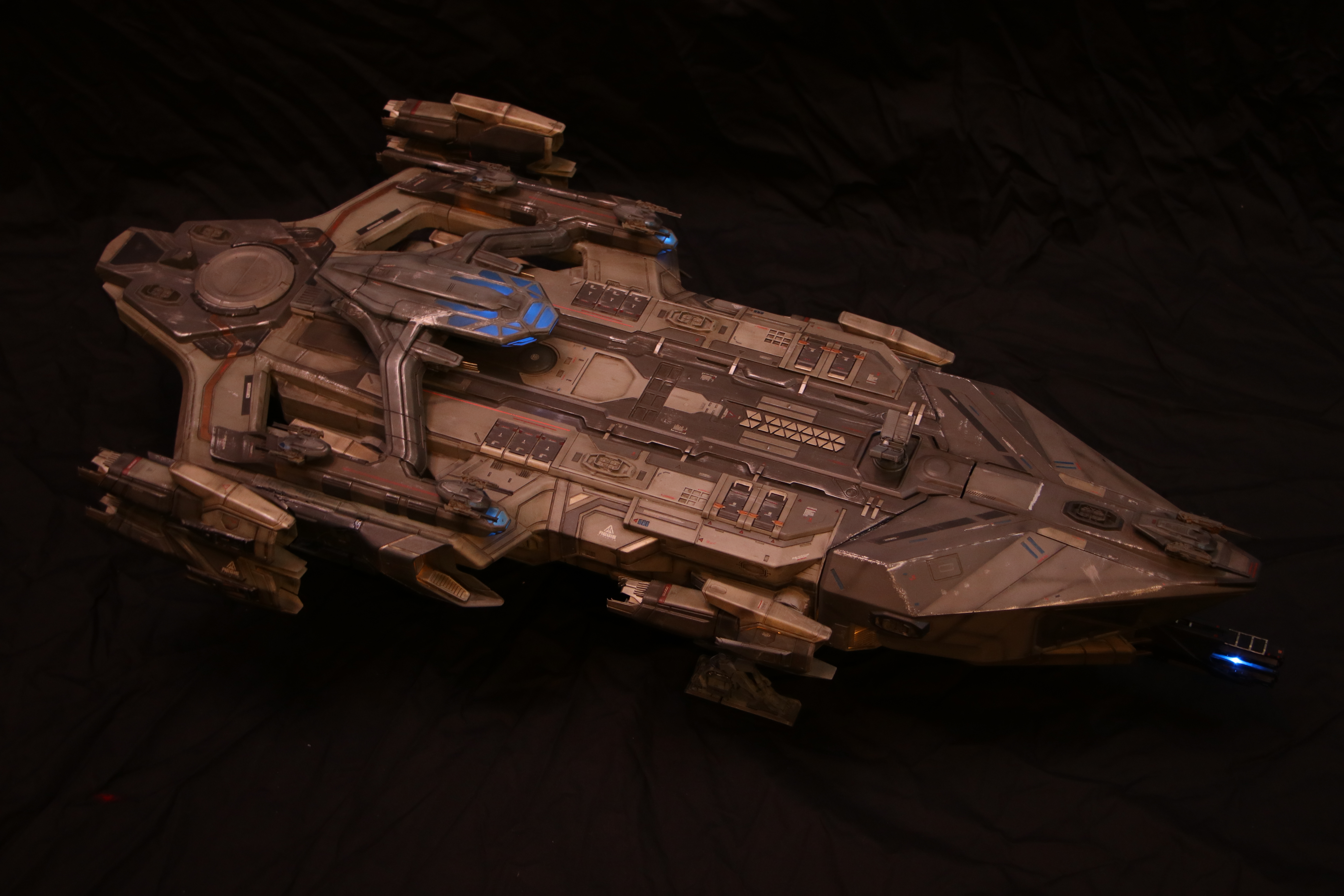 robertsspaceindustries.com